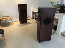 רמקולים רצפתיים DeVORE FIDELITY X