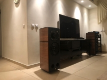 רמקולים הי אנד Unison Research - MAX 1